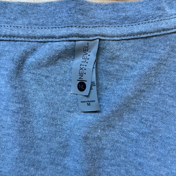 Fiancé tee | size medium - Picture 2 of 2